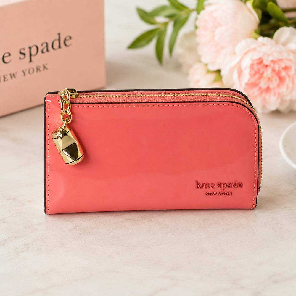 Kate Spade Devin Small Bifold Wallet Pink Moon Patent Leather